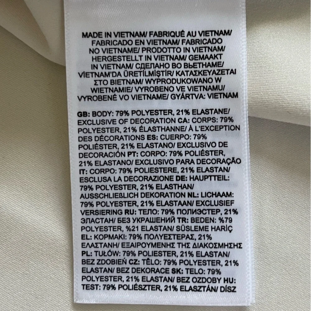 THE NORTH FACE Dune Sky Performance Tank Moisture Wicking Off White NWOT Medium - Picture 10 of 12